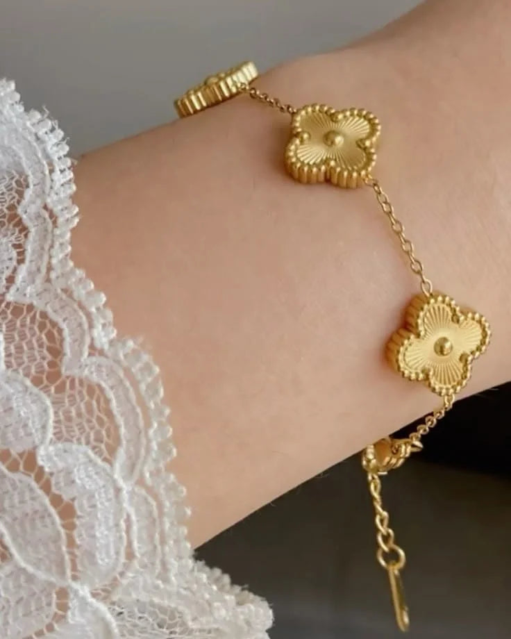 Bracelet Trèfle Doré Signature