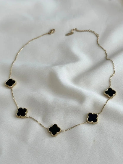 Collier Intemporel Trèfle Noir